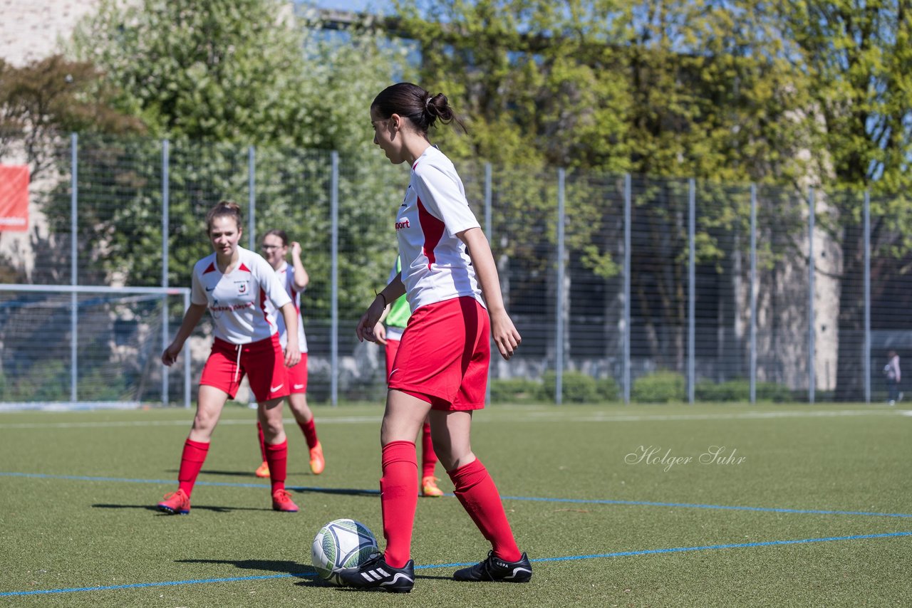 Bild 132 - wCJ Germania Schnelsen - Walddoerfer SV : Ergebnis: 0:6